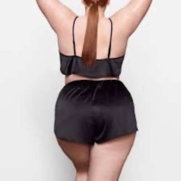 SKIMS‎ Woven Shine Cami Onyx Womens 4X - Picture 4 of 12